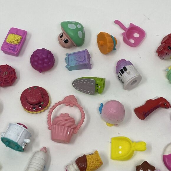 Large Lot Of 72 Shopkins Multiple Series Moose - Picture 3 of 12